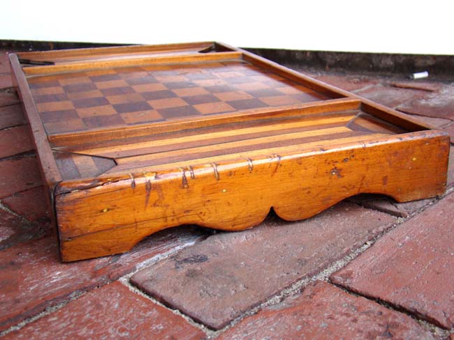 A beautiful 19th century fruitwood inlaid walnut games board on carved base circa 1870 — image 3